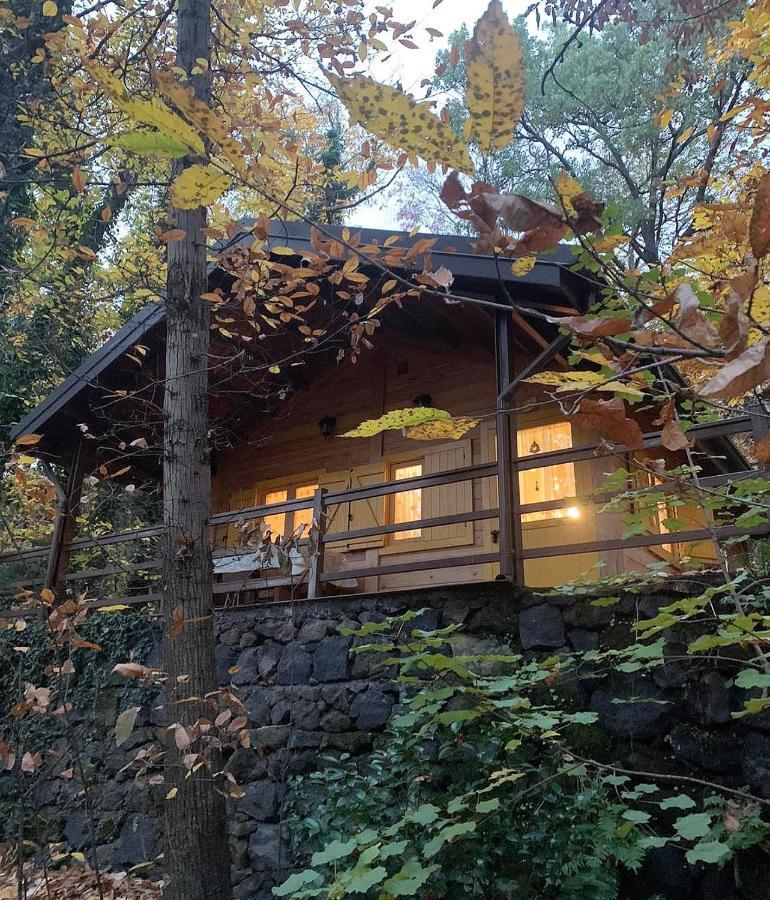 Chalet Etna Milo Bagian luar foto